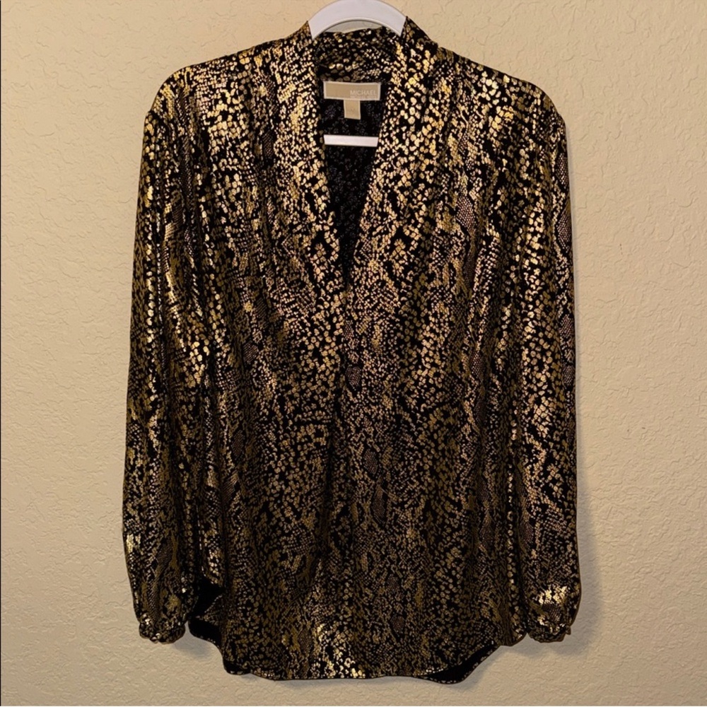 MICHAEL Michael Kors Metallic Snake-Print V-Neck Blouse Gold Black plus size 2x
